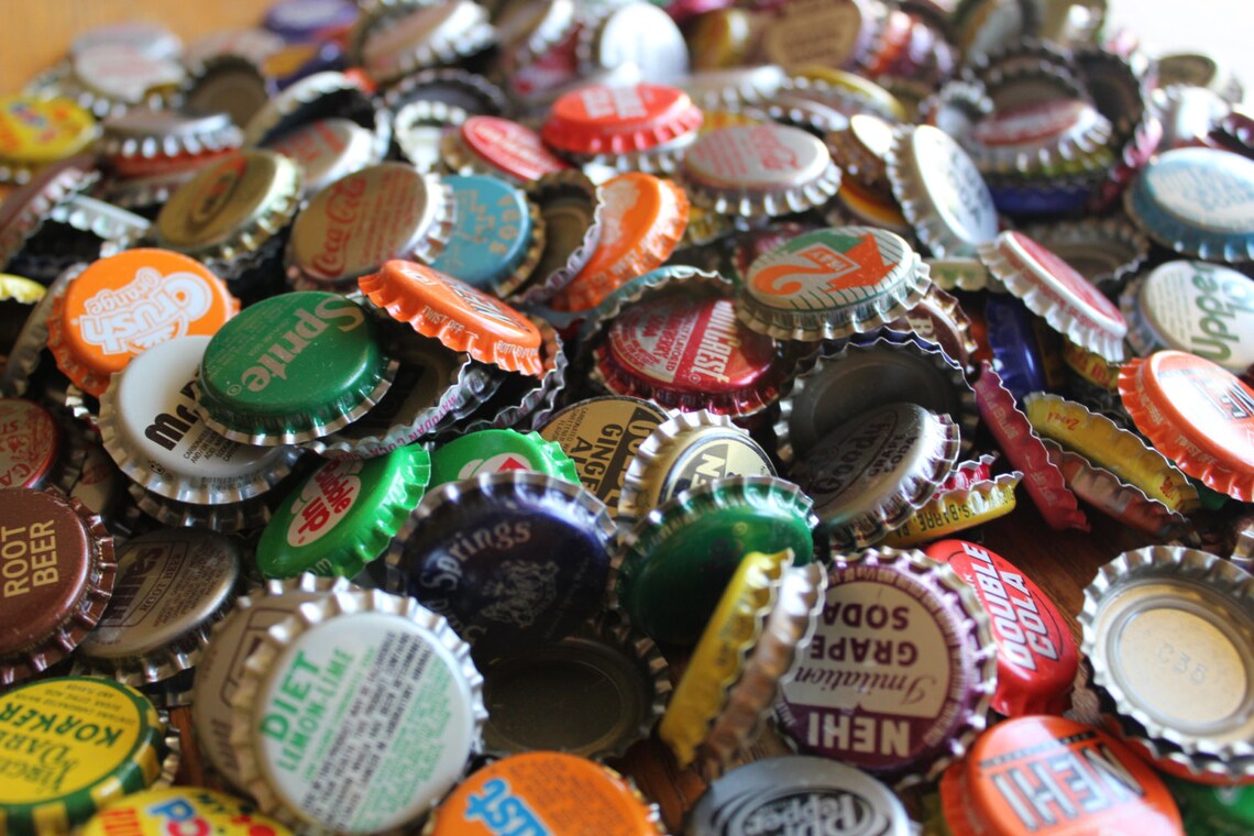 200 Vintage Bottle Cap Lot Etsy