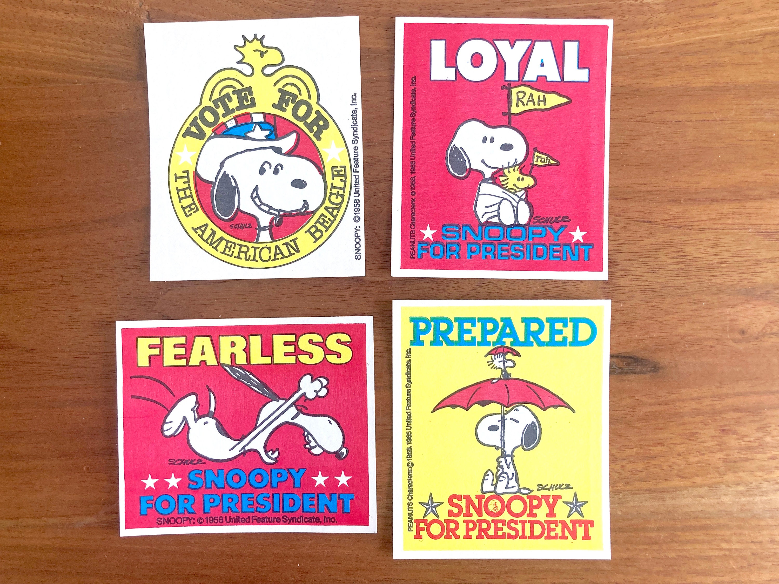 ヒロシが Vintage SNOOPY FOR PRESIDENT バッジ 初期 vZkqxm32993879318 はございま