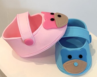 Gender Reveal Fondant Baby Shoes Cake Topper – Boy Girl Edible Decoration