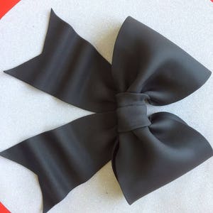 Cake decoration black bow gum paste fondant for birthday cake