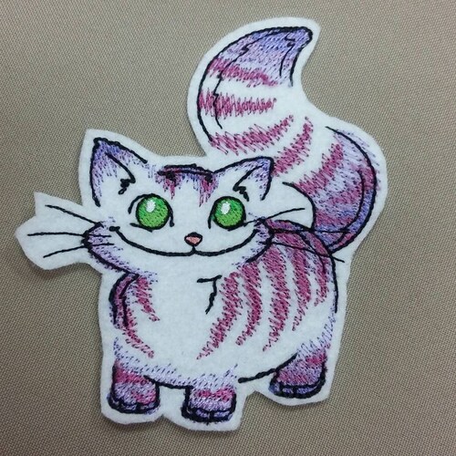 Loungefly | Accessories | Alice In Wonderland Cheshire Cat Iron On Patch 63ed5bddacb9f5d9cccdd348 - Foto 8