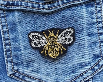 Buzzing Bee iron on patch