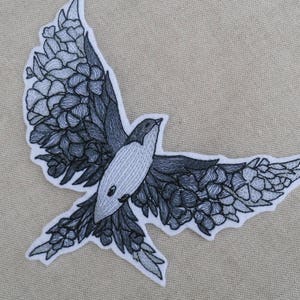 Floral Swallow bird iron on patch, Swallow applique, Patches for jackets, animal patch, tumblr patches, cute birds