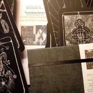 TAROT DE REVELAÇÃO INTUITIVA maiores e "menores" incluindo os Portões e Guardiões, original perfeito (última edição) preto e branco