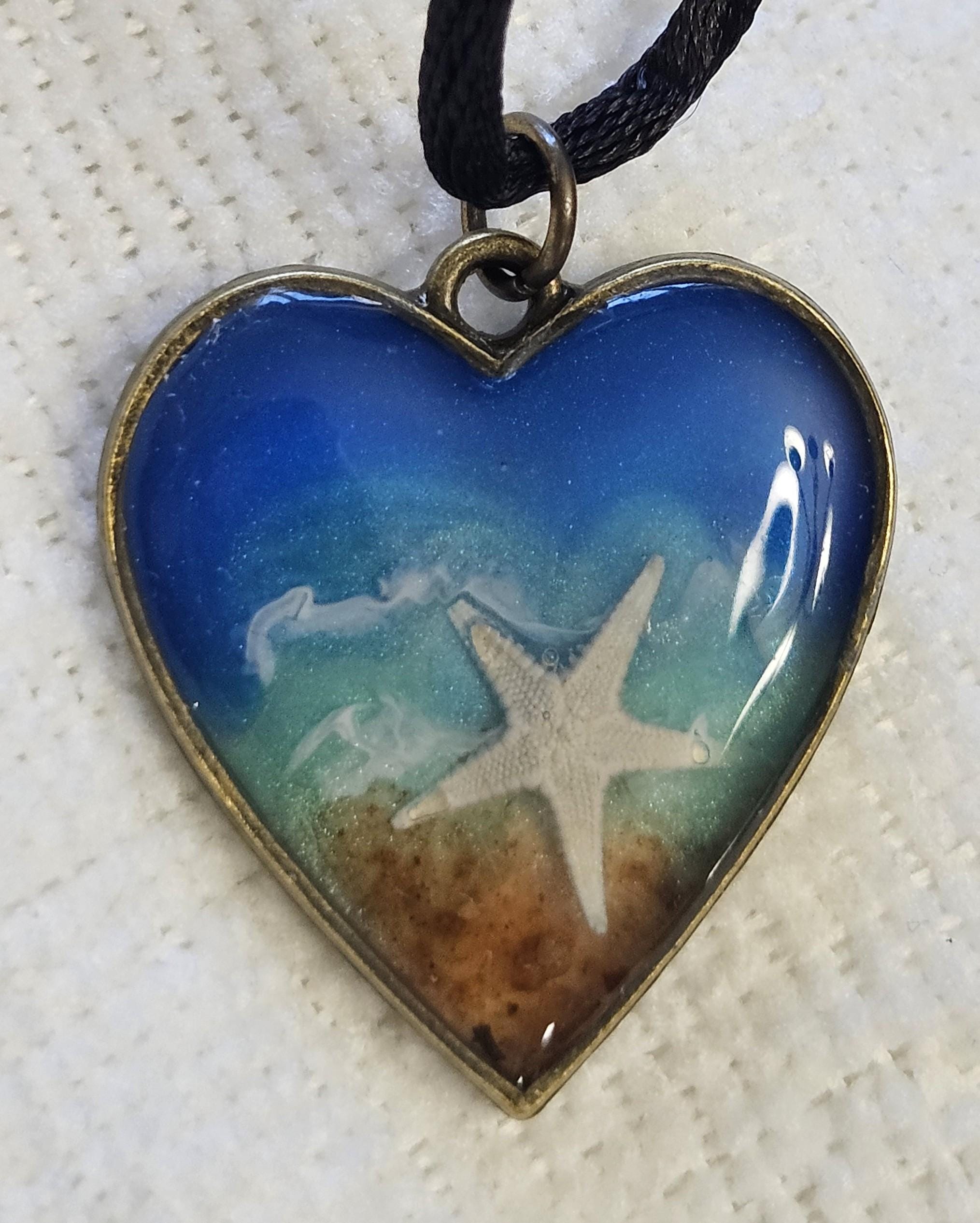 Collier Cordon Noir Avec Pendentif étoile De Mer Ou Coquillage En Résine - Transparent Ou Bleu, Neuf