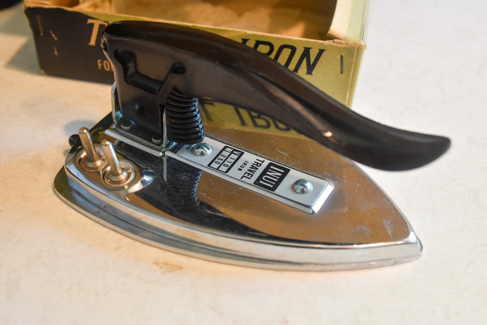 Vintage Valiant Travel Iron From 1960s Etsy