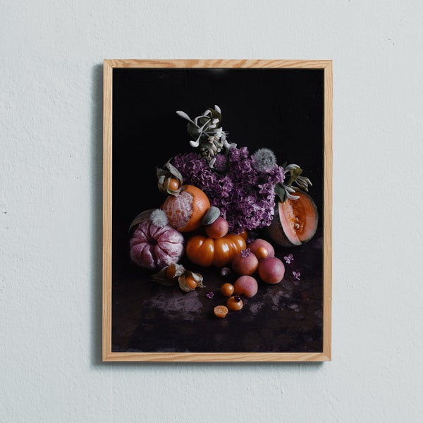 Impression photographique d'art sombre de fruits, de fleurs et de baies. Imprimé sur du papier mat de qualité artistique.