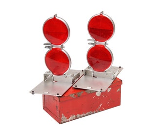 Vintage Roadside Emergency Warning Sign Reflectors Highway Automobile Safety with Red Metal Box