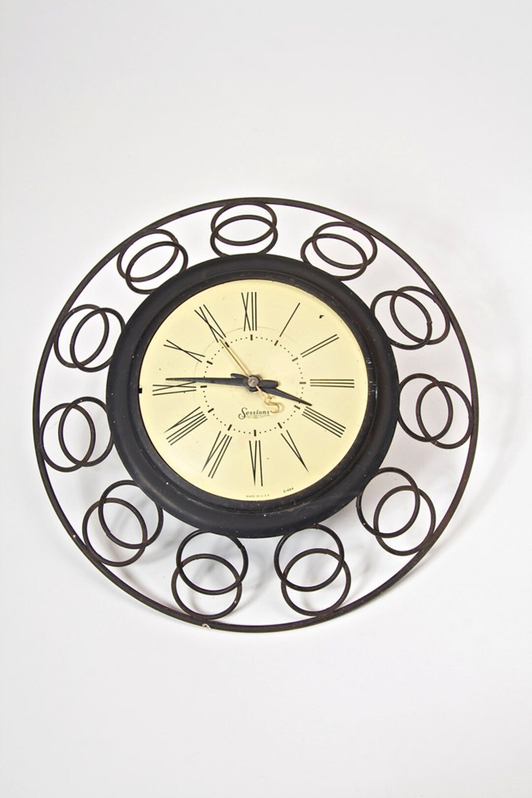 Vintage Sessions Electric Wall Clock, Art Deco Midcentury Oval