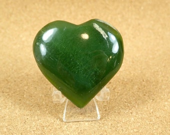 1.8in Tremolite Heart Mineral Specimen - Smooth Polished Green Carved Heart for Rock Collectors and Display