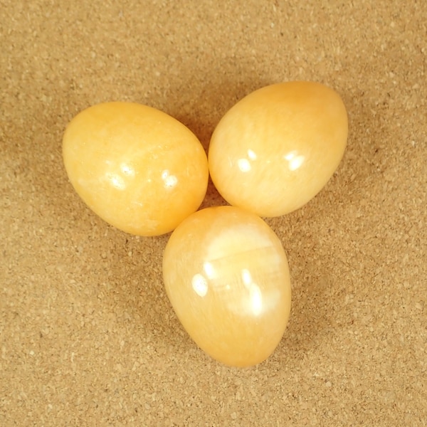 45mm Calcite Stone Egg - Polished Orange and White Natural Undrilled Polished Gemstone Egg for Home Decor and Display