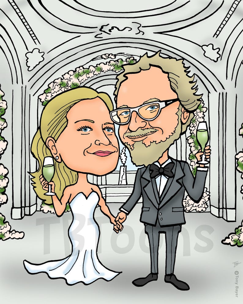 K&ouml;nnte beinhalten: Eine Cartoon-Illustration eines Brautpaares in einer Hochzeitsszene. Die Braut tr&auml;gt ein wei&szlig;es Hochzeitskleid und h&auml;lt ein Glas Champagner. Der Br&auml;utigam tr&auml;gt einen schwarzen Smoking und h&auml;lt ein Glas Champagner. Sie stehen vor einem Blumengang.