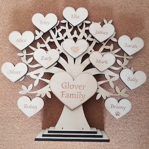 Family Tree | Wooden Customisable Family Tree with Hearts | Family Tree Decoration | Free Standing Family Tree with 24 or 12 hearts