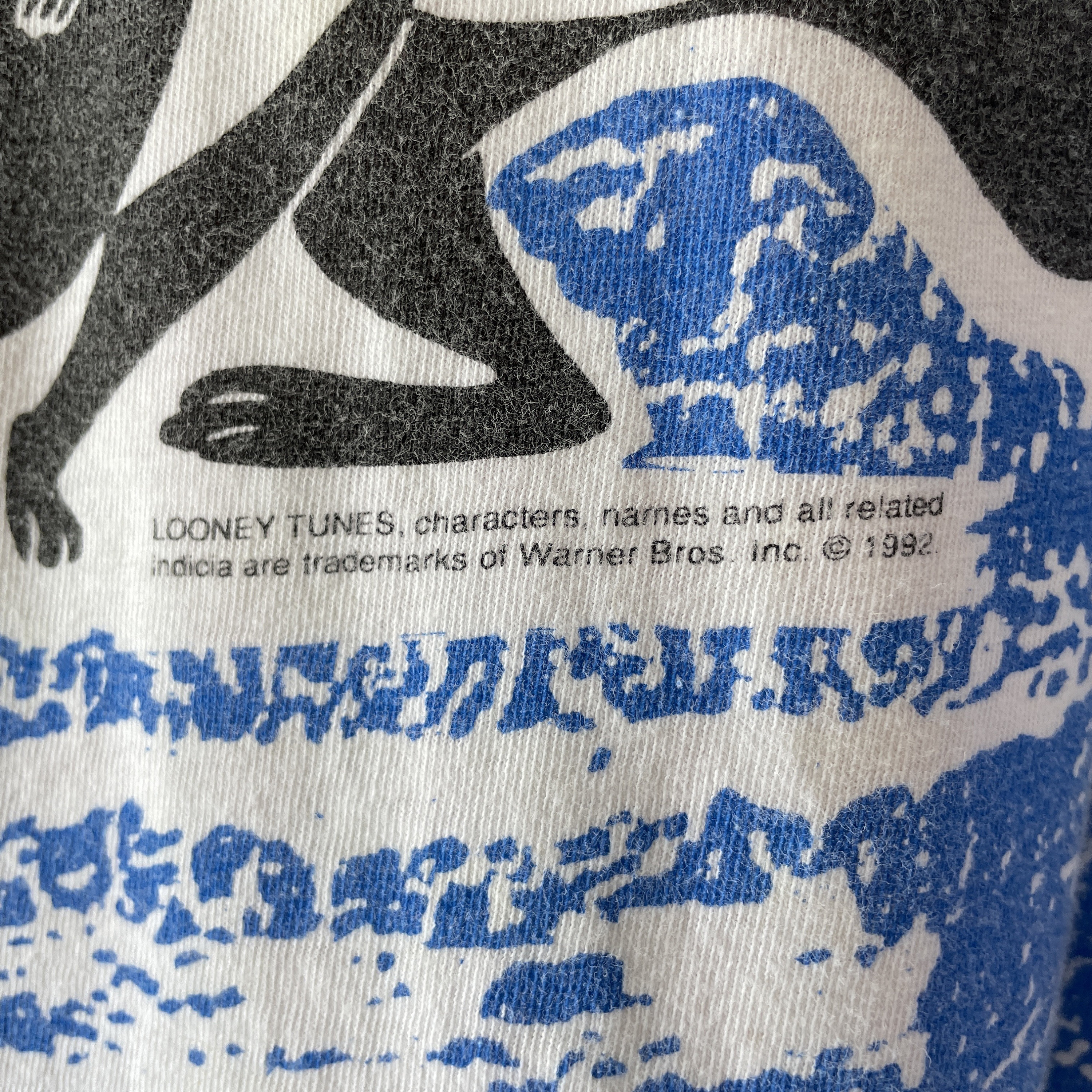 90年代ルーニー・テューンズ ペペ・ル・ピュー 総柄Tシャツ - Etsy 日本