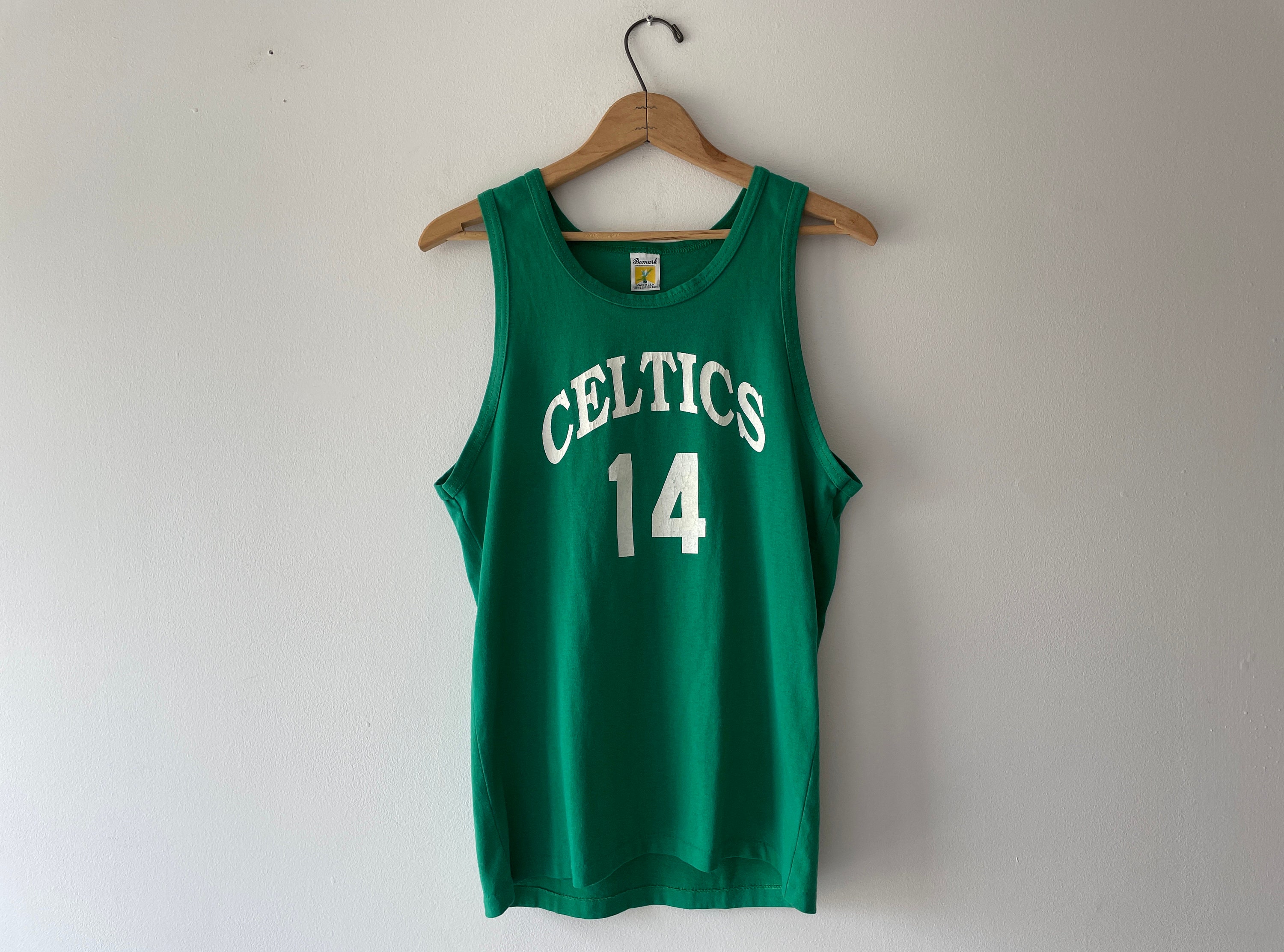 NBA Forever 21 - Boston Celtics Women's Tank Top