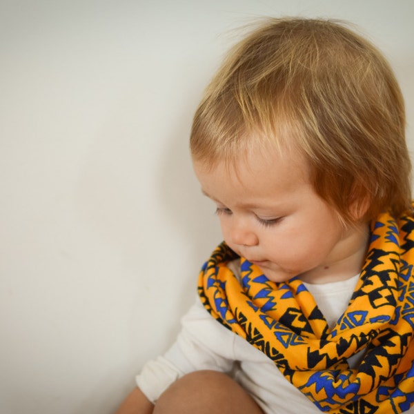 Baby Infinity szalik-złoty żółty, niebieski i czarny Tribal Print-Baby, maluch, dziecko-jeden rozmiar pasuje najbardziej!