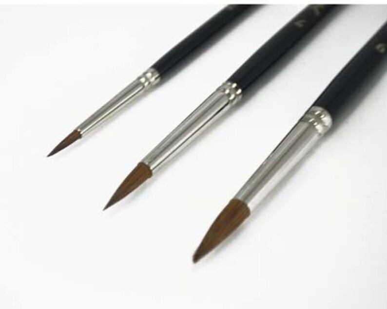 Phoenix round fine tip paintbrush #01 BG860501