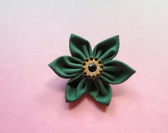 Full Dark Green May Birthstone Emerald flower fabric pin badge brooch