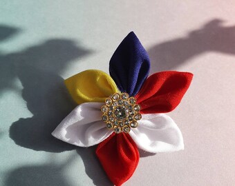 Malaysia fabric flower Pin badge brooch with rhinestones. Malaysian flag