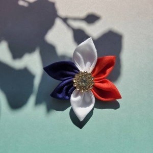 France fabric flower Pin badge brooch with rhinestones. French flag
