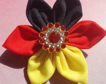 Germany fabric flower Pin badge brooch with rhinestones. German flag