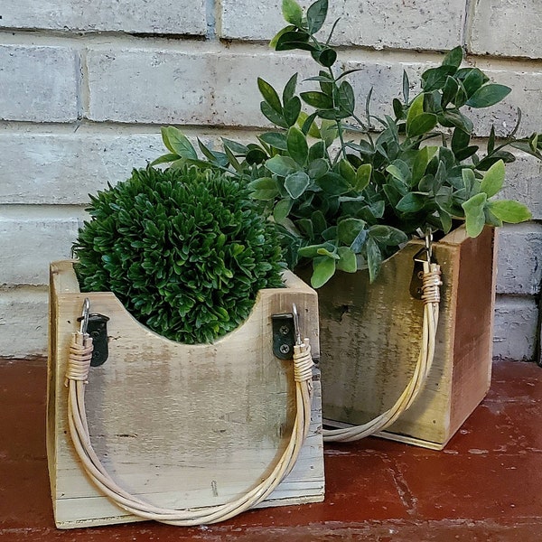 Reclaimed Wood Handbag Planters to Decoupage Planter to Paint Stain Embellish Reclaimed Wood Decor