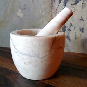 Buff Colored Italian Marble Mortar and Pestle Kit FREE HIMALAYAN SALT!