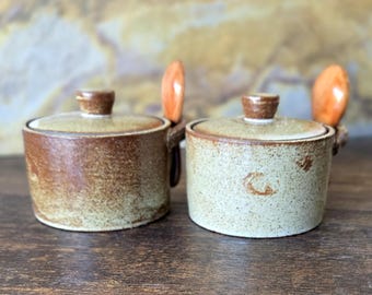 Pottery Salt Cellar Salt Pinch Pot with Lid Spice jar with Spoon and Free Himalayan Salt Wabi Sabi decor