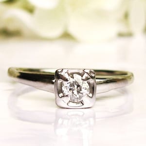 Art Deco Engagement Ring 0.20ct Old Mine Cut Diamond Wedding Ring 14K White Gold Diamond Solitaire Ring Vintage Bridal Jewelry
