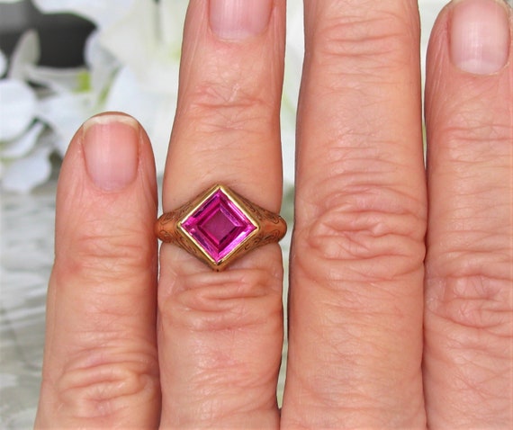 Vintage Pink Sapphire Ring Alternative Unique Eng… - image 9