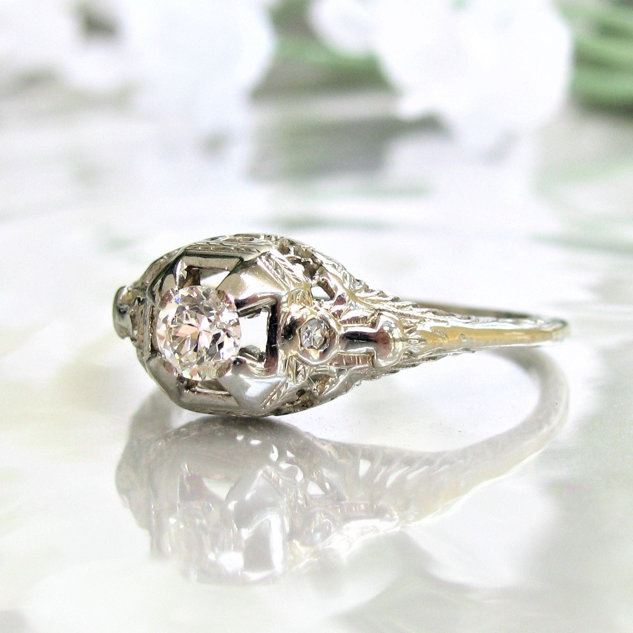 Antique Edwardian Diamond Engagement Ring c. 1910 - Antique Jewelry | Vintage  Rings | Faberge EggsAntique Jewelry | Vintage Rings | Faberge Eggs