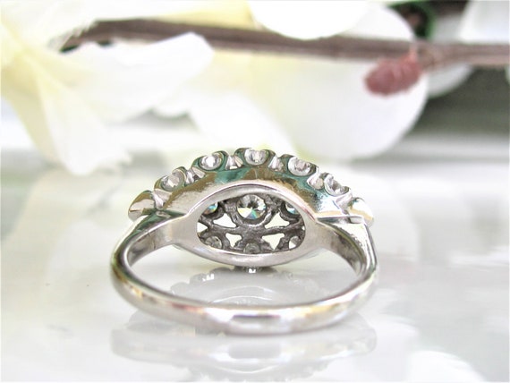 Vintage Engagement Ring Heart Motif Unique Engage… - image 5