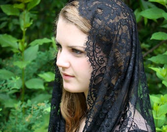 Evintage Veils: Black Spanish Lace Infinity Veil Chapel Veil Mantilla