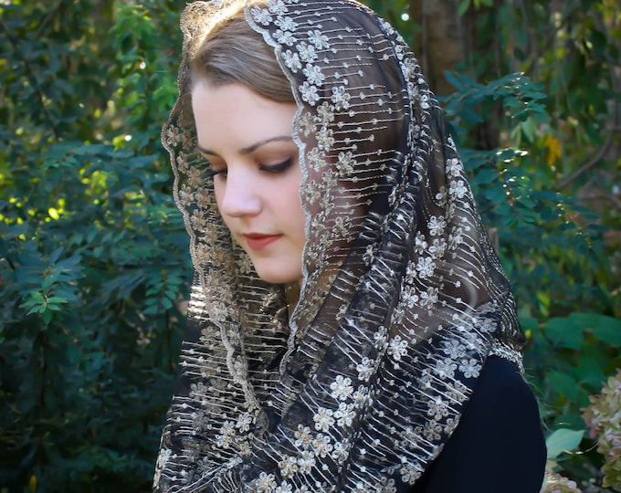 Evintage Veils~ READY TO SHIP Stella Maris Gold/Black  or Gold/Ivory Embroidered  Traditional Vintage Inspired Infinity  Chapel Veil