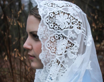 Evintage Veils~ READY TO SHIP Joyful Mysteries  Embroidered Roses  Cream White Infinity Style Chapel Veil Mantilla Latin Mass