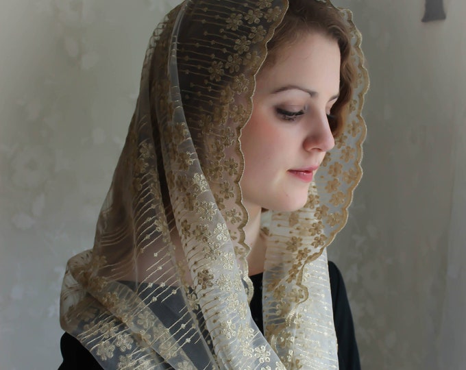 Evintage Veils~ READY TO SHIP Stella Maris Gold/Ivory Embroidered  Traditional Vintage Inspired Infinity Shape Mantilla Chapel Veil
