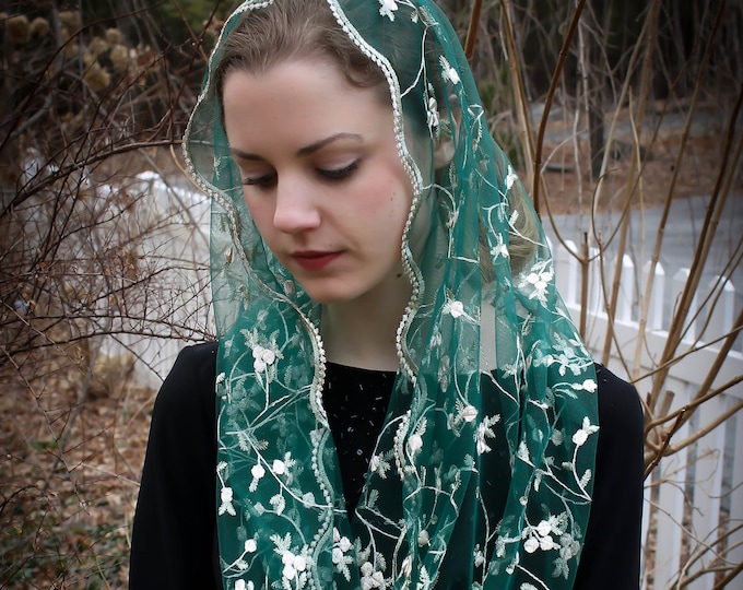 Evintage Veils~ ST Therese Little Flower Deep Green,  Blue, Soft Ivory or Black Embroidered Lace Chapel Mantilla Infinity Veil Latin Mass