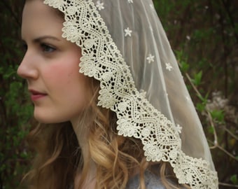 Evintage Veils~READY TO SHIP Elegant Gold Princess Style Traditional Catholic Embroidered  Lace  Mantilla Chapel Veil