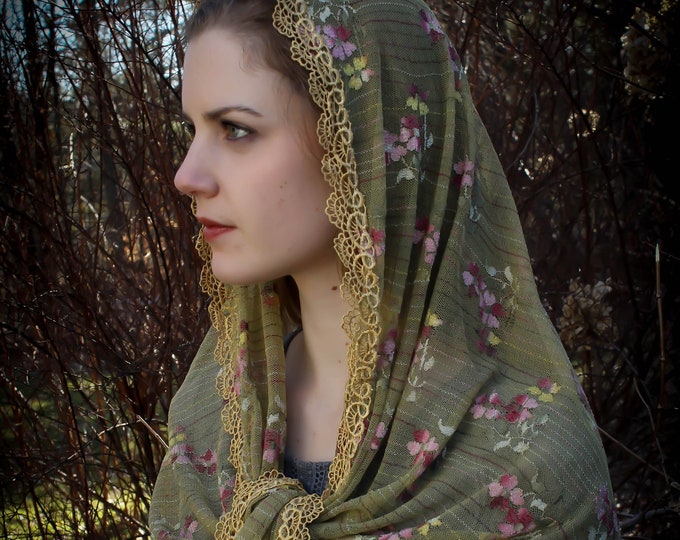 Evintage Veils~READY TO SHIP "Our Lady of the Fields" Wildflowers Chapel Veil Mantilla  Moss Green Floral Wrap Veil