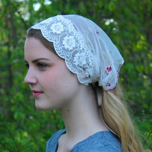 Evintage Veils St. Therese Little Flower& Lace Vintage-Inspired Headband Kerchief Tie-style Head Covering Church Veil image 3