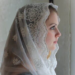 Evintage Veils~ READY TO SHIP Our Lady of Angels** Vintage Inspired Lace Chapel Veil Mantilla Infinity Veil