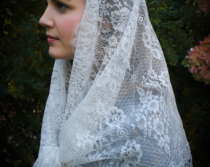 Evintage Veils~ Soft Ivory-Silver Wrap Veil