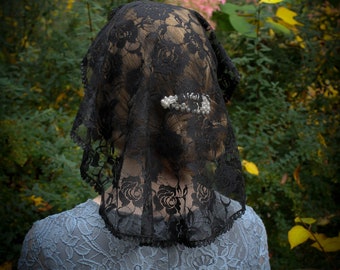 Evintage Veils~ Princess Style  Roses and Pearl  Trim  Traditional Catholic Black or White Lace  Mantilla Chapel Veil