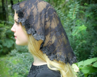 Evintage Veils~ Princess Style  Floral Wreath Lace Trim  Traditional Catholic Black or White Lace  Mantilla Chapel Veil