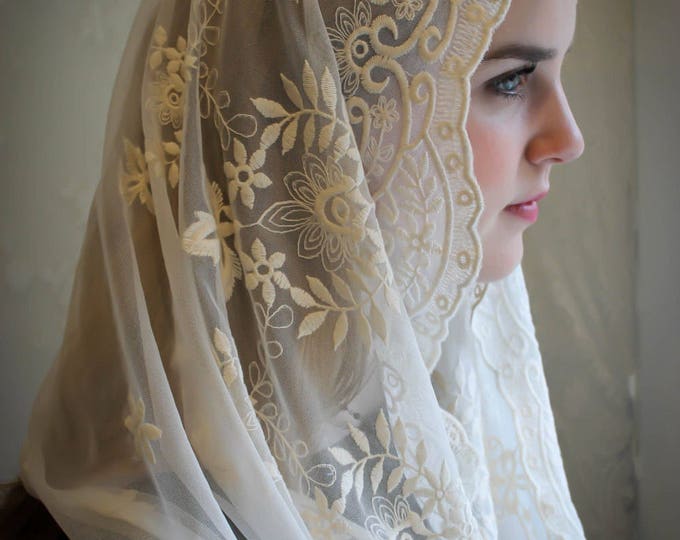 Evintage Veils~ Our Lady of Fatima Soft Ivory OR Black  Embroidered  Lace Chapel Veil Mantilla Infinity Latin Mass