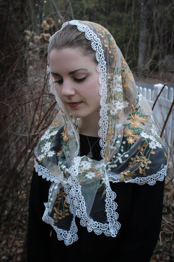 Evintage Veils~READY TO SHIP  Wildflowers Cream/ White or Gold Trim Floral  Lace Wrap Mantilla Floral Vintage Inspired Lace Chapel Veil