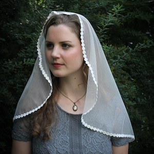 Evintage Veils ~ Light Ivory Venedig &quot;Perlen&quot; Trimmen Spitze Lange Erste Kommunion Bestätigung Brautkapelle Schleier Mantilla Lateinische Messe