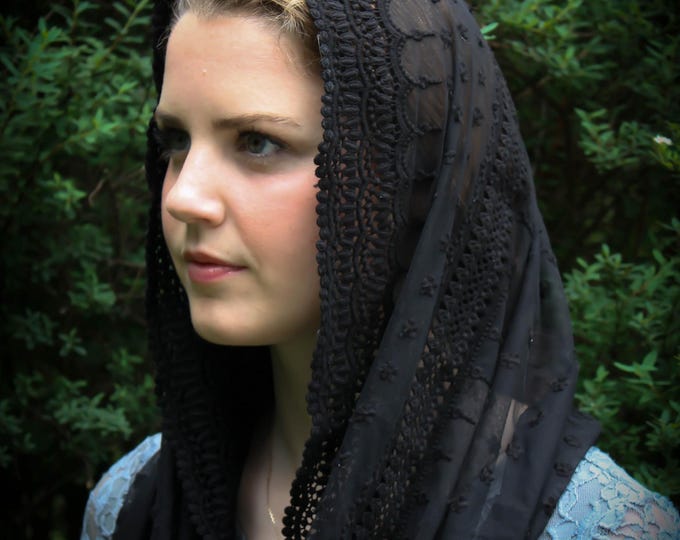 Evintage Veils~ READY TO SHIP Stella Maris Black or Ivory  Embroidered  Infinity Mantilla Chapel Veil