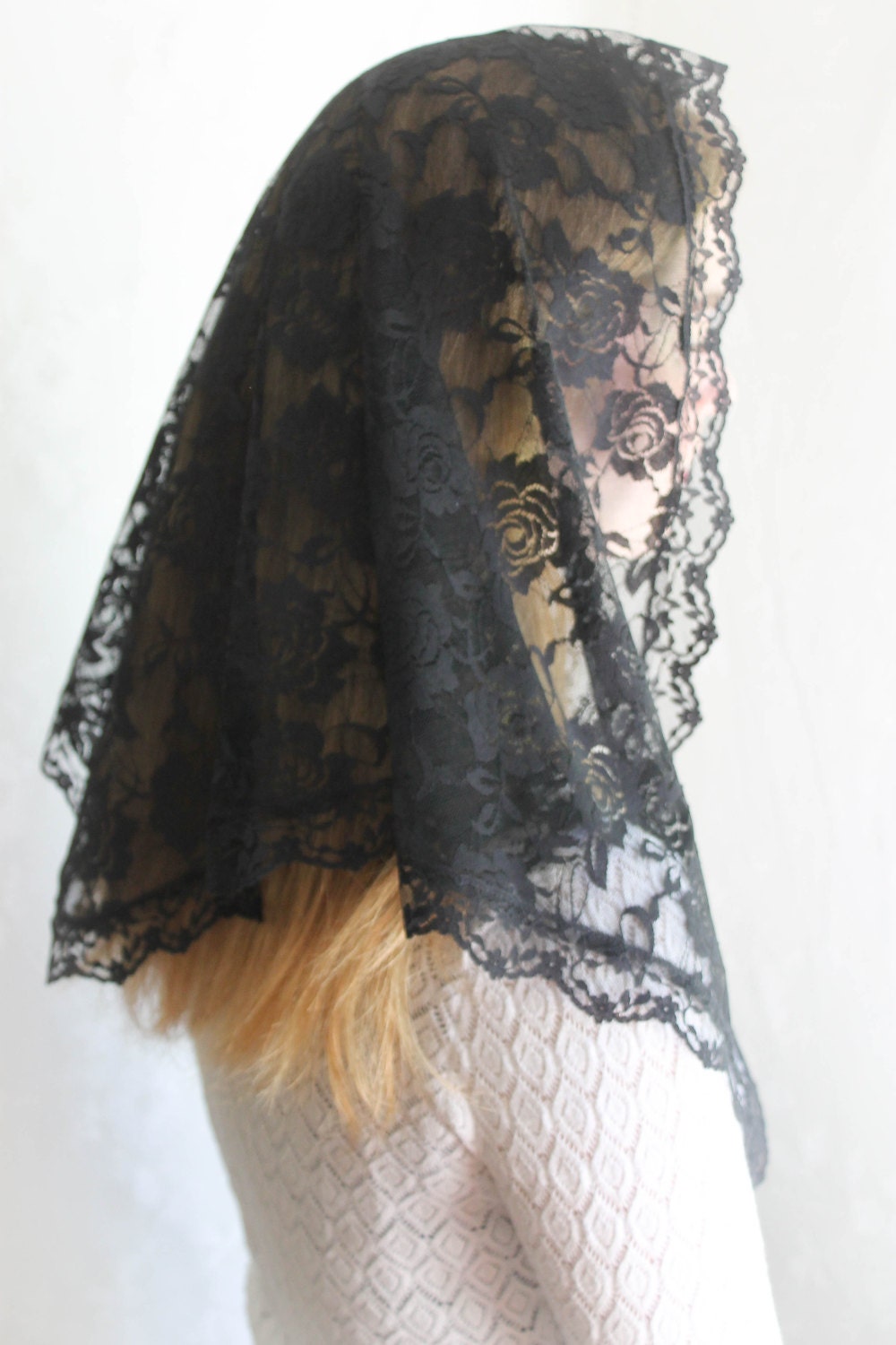 Evintage Veils~ Traditional Black Vintage Inspired Triangle Mantilla ...