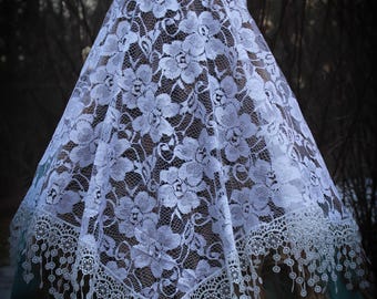 Evintage Veils~ READY TO SHIP  Floral Vintage Inspired Lace  Triangle  Mantilla Chapel Veil (Soft)